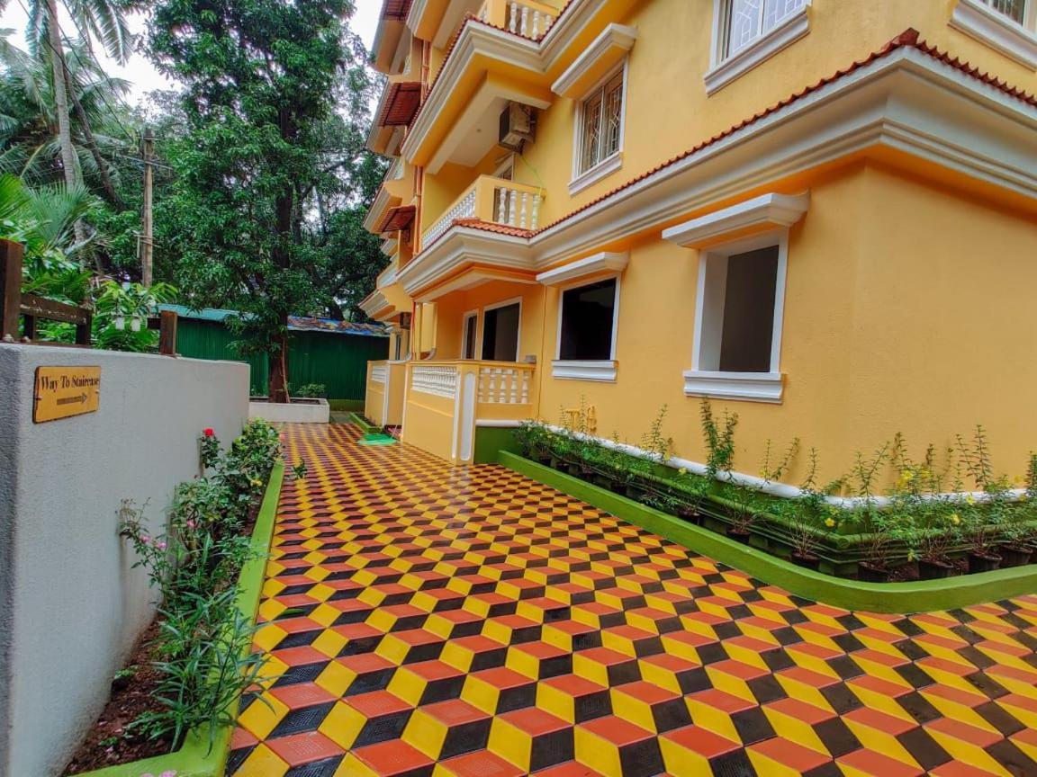 Ena Holiday Inn Calangute Extérieur photo